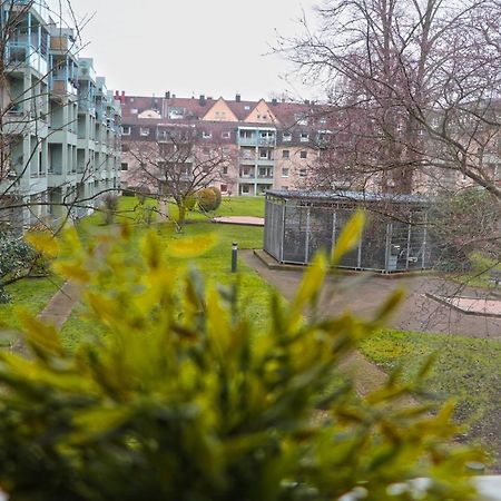 Griffn Properties Flora Essen Bagian luar foto