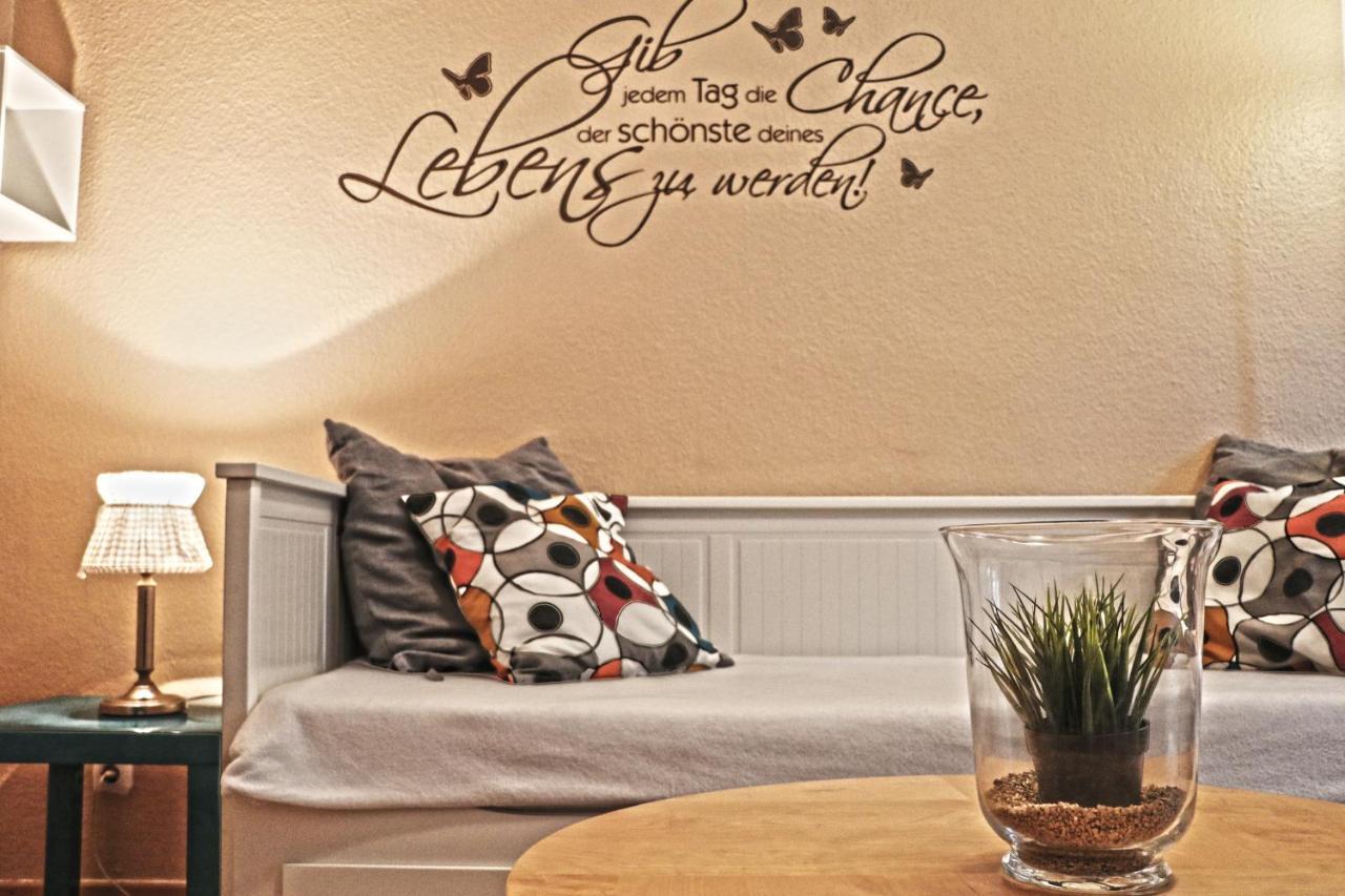 Griffn Properties Flora Essen Bagian luar foto